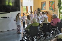 Květnové vystoupení MŠ Kravaře